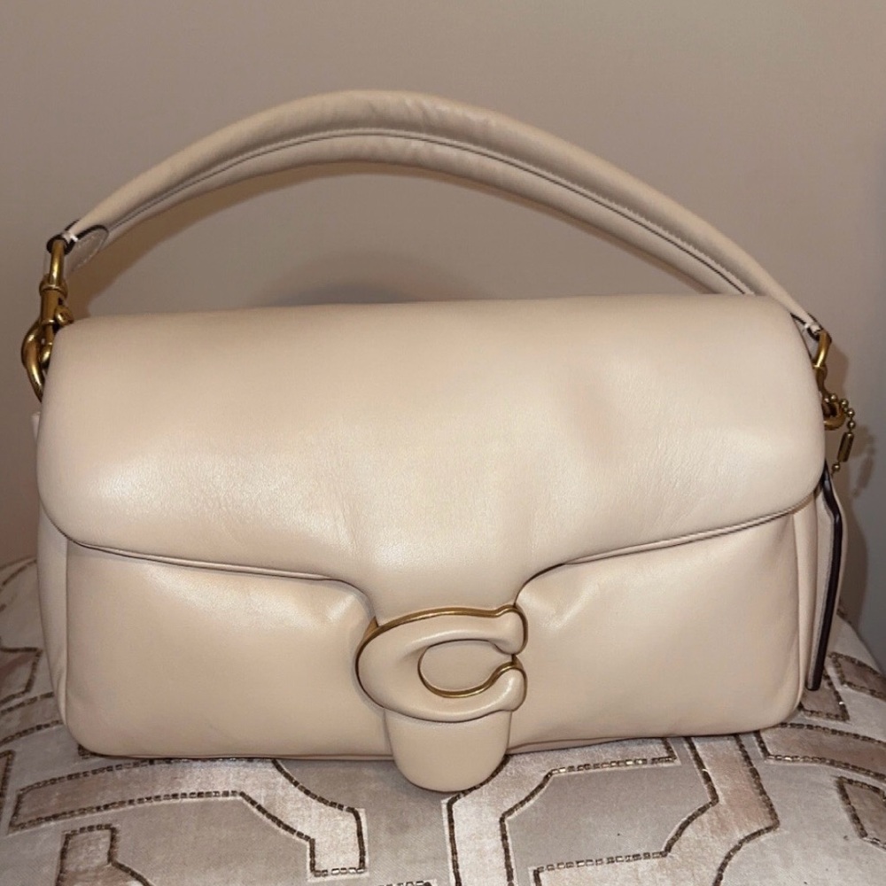 Coach Pillow Tabby 26 Leather Shoulder Bag